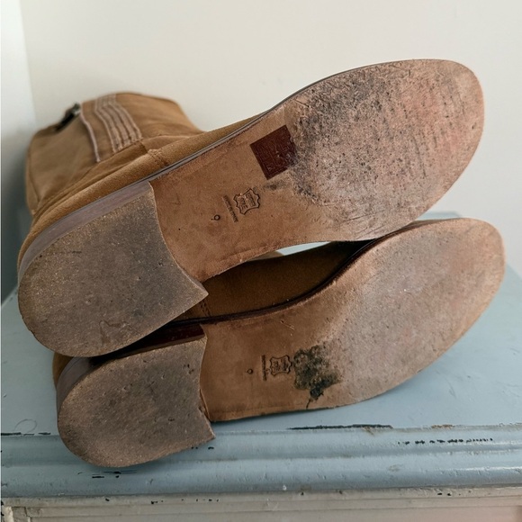 Anthropologie x Andrea Candela Olimpia Tan Brown Suede Knee-High Riding Boots 9 - Picture 9 of 11